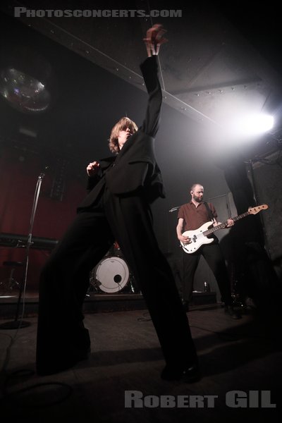 WHISPERING SONS - 2025-03-18 - PARIS - Badaboum - 